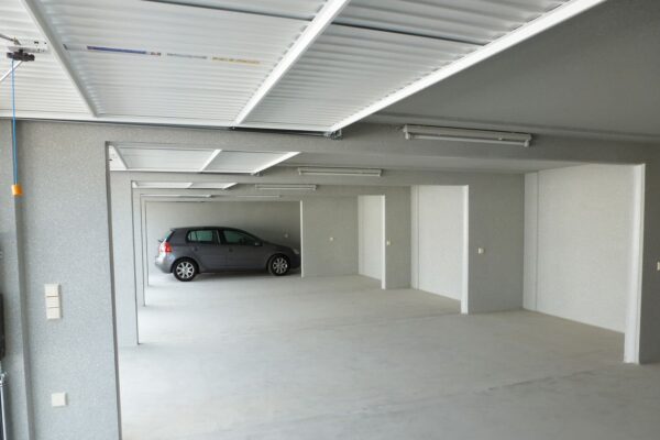 Vierfachgarage innen